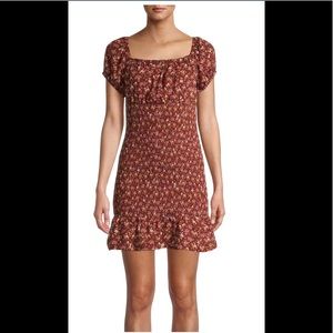 Puff sleeved Smocked Dress